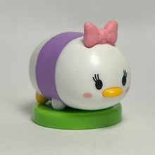 Cargar imagen en el visor de la galería, Disney Tsum Tsum - Daisy Duck - Trading Figure - Choco Egg (60)
