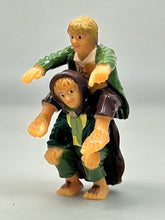 Load image into Gallery viewer, LOTR: The Two Towers - Merry &amp; Pippin - Mini Figure
