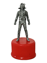 Cargar imagen en el visor de la galería, Kamen Rider V3 - Bottle Cap Figure - No. 3
