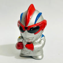 Cargar imagen en el visor de la galería, Ultraman Nice - Dr. E.G. - Finger Puppet - SD Figure
