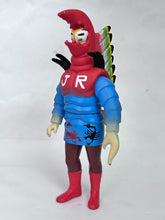 Cargar imagen en el visor de la galería, Kamen Rider X - Scorpion Geronimo Jr. -  Soft Vinyl Figure
