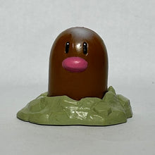 Load image into Gallery viewer, Pokémon - Diglett - Trading Figure - Monster Collection

