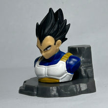 Load image into Gallery viewer, Dragon Ball Z - Vegeta - Monument Figure
