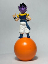 Cargar imagen en el visor de la galería, Dragon Ball Z - Gotenks - Pencil Cap with Figure
