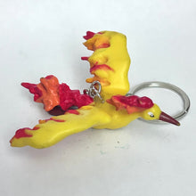 Cargar imagen en el visor de la galería, Pocket Monsters - Fire / Moltres - Figure Keychain - Pokémon Holder

