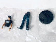 Load image into Gallery viewer, Crows x Worst - Fujishiro Takumi - Trading Figure - CxW Blacklist 3rd Collection Stylish S/S Ver.
