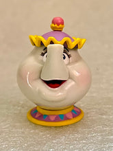 Cargar imagen en el visor de la galería, Beauty and the Beast - Mrs. Potts - Disney Choco Party Part 3 - Trading Figure (070)
