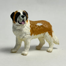 Cargar imagen en el visor de la galería, St. Bernard - Trading Figure - Miniature - 008-A
