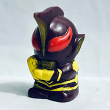 Cargar imagen en el visor de la galería, Ultraman Zearth 2 - Ultraman Shadow - Finger Puppet - Trading Figure
