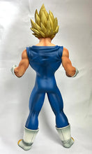 Cargar imagen en el visor de la galería, Dragon Ball Z - Vegeta SSJ - Master Stars Piece Figure - MSP
