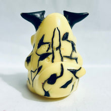 Cargar imagen en el visor de la galería, Ultraseven - Eleking - Finger Puppet Figure
