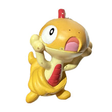 Load image into Gallery viewer, Pokémon BW - Zuruggu / Scraggy - Mini Figure
