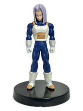 Load image into Gallery viewer, Dragon Ball Z - Future Trunks - Real Works Serie 3 Cell Edition

