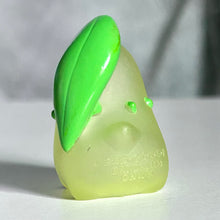 Load image into Gallery viewer, Pocket Monsters - Chicorita / Chikorita - Trading Figure - Clear ver.
