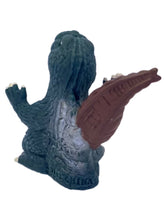 Cargar imagen en el visor de la galería, Gojira - Godzilla and Mothra (1964) - Monster King Club - Trading Figure
