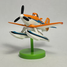 Cargar imagen en el visor de la galería, Planes: Fire &amp; Rescue - Dusty Crophopper - Trading Figure - Choco Egg (40)
