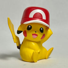 Cargar imagen en el visor de la galería, Pokémon XY - Pikachu - Monster Collection - MC-069 - Ash's Hat ver.
