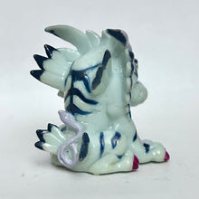 Cargar imagen en el visor de la galería, Digimon Adventure - Garurumon - Trading Figure - Finger Puppet - 2
