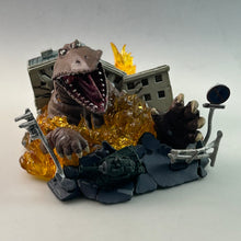 Cargar imagen en el visor de la galería, Ultraman - Telesdon - Trading Figure - &quot;Subterranean Monster Appears&quot;
