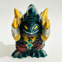 Cargar imagen en el visor de la galería, Ultraman Gaia - C.O.V. - Finger Puppet Figure
