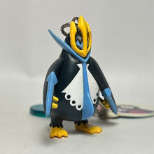 Cargar imagen en el visor de la galería, Pocket Monsters - Emperte / Empoleon - Pokémon Keychain
