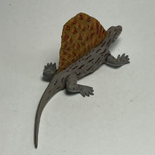 Load image into Gallery viewer, Dimetrodon - Trading Figure - Miniature (013)
