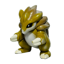 Load image into Gallery viewer, Pokémon - Sandslash - Trading Figure - Monster Collection
