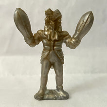 Cargar imagen en el visor de la galería, Ultraman - Alien Baltan - Trading Figure - Keshigomu - Candy Toy
