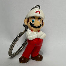 Cargar imagen en el visor de la galería, New Super Mario Bros. - Fire Mario - Figure Keychain
