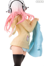 Load image into Gallery viewer, SoniComi (Super Sonico) - Sonico - Seikatsu Micchaku Shuzai Special Figure - Clothes Changing Time ver.
