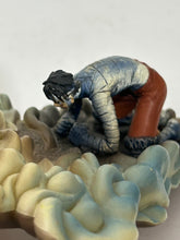 Load image into Gallery viewer, One Piece - Jinbei - Monkey D. Luffy - Mini Diorama
