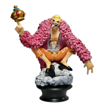Cargar imagen en el visor de la galería, One Piece - Donquixote Doflamingo - Figure - Chess Piece
