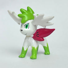 Load image into Gallery viewer, Pokémon DP - Shaymin - Mini Figure - Sky Forme

