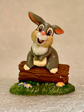 Cargar imagen en el visor de la galería, Bambi - Thumper - Disney Choco Party Part 3 - Trading Figure (063)
