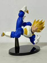 Load image into Gallery viewer, Dragon Ball Z - Vegeta (ASSJ) - Figure Colosseum - SCultures
