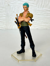 Load image into Gallery viewer, One Piece - Roronoa Zoro - Figure
