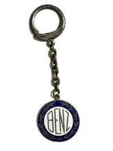 Cargar imagen en el visor de la galería, Mercedes Benz Vintage Keychain
