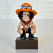Cargar imagen en el visor de la galería, One Piece - Portgas D. Ace - Desktop Figure - Ichiban Kuji OP Memories 2 - Prize H
