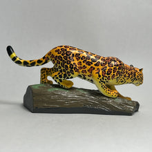 Cargar imagen en el visor de la galería, Jaguar - Trading Figure - Feline Animals
