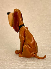 Cargar imagen en el visor de la galería, Lady and the Tramp - Trusty - Disney Choco Party Part 2 - Trading Figure (042)
