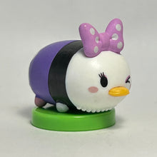 Cargar imagen en el visor de la galería, Disney Tsum Tsum - Daisy Duck - Trading Figure - Choco Egg (7)
