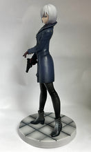 Load image into Gallery viewer, Spy × Family - Fiona Frost - Luminasta
