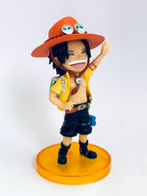 Load image into Gallery viewer, One Piece - Portgas D. Ace - World Collectable Figure - WCF OP History of Ace
