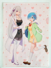 Load image into Gallery viewer, Re: Life in a different world from zero Memory Snow - Rem &amp; Eilia - A4 Clear File - Re:Zero Campaign 2nd Edition - UFO Catcher Play Bonus
