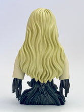 Cargar imagen en el visor de la galería, Ghost in the Shell - The Puppet Master / Ningyoudzukai - Koukaku Kidotai Collection Figure Box Edition
