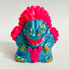 Cargar imagen en el visor de la galería, Ultraman Ace - Verokron - Finger Puppet - Kaiju - Monster - SD Figure
