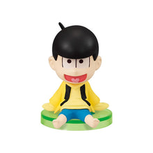 Cargar imagen en el visor de la galería, Osomatsu-san - Matsuno Jyushimatsu - Kutsurogitai
