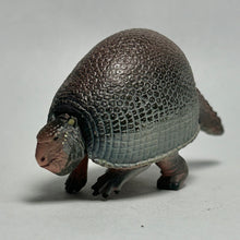 Load image into Gallery viewer, Glyptodon - Trading Figure - Miniature (065)
