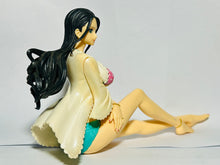 Load image into Gallery viewer, One Piece - Nico Robin - Glitter &amp; Glamours Shiny Venus
