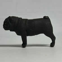 Cargar imagen en el visor de la galería, Pug - Trading Figure - Miniature - 050 P25-B
